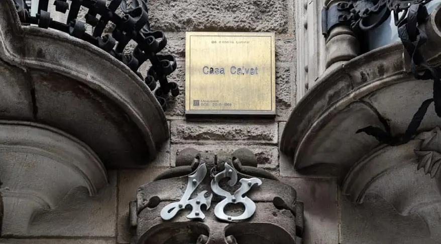 Casa Calvet: la obra más clásica de Gaudí (y la única premiada en vida)