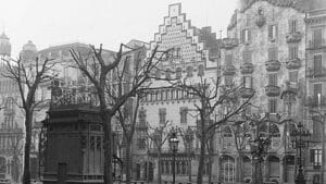 Casa-batllo-y-la-leyenda-de-San-Jorge-1