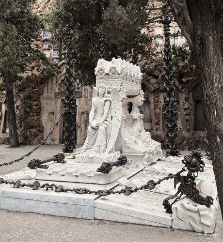 tumba regordosa cementerio de Montjuic